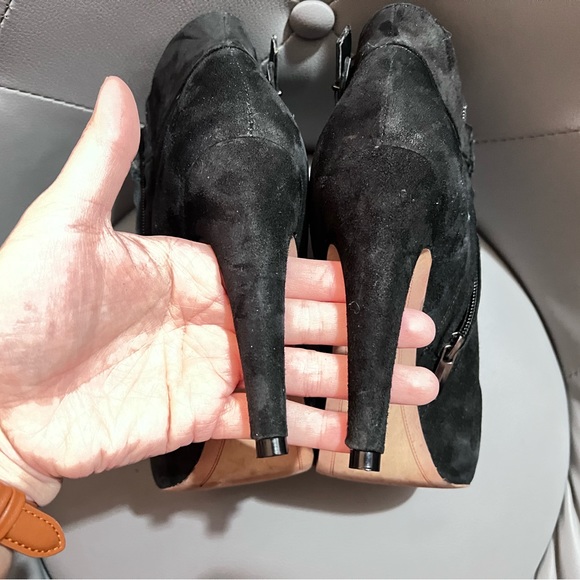 Sam Edelman Black Stilettos Suede Ankle Booties-size 8 - Picture 10 of 13